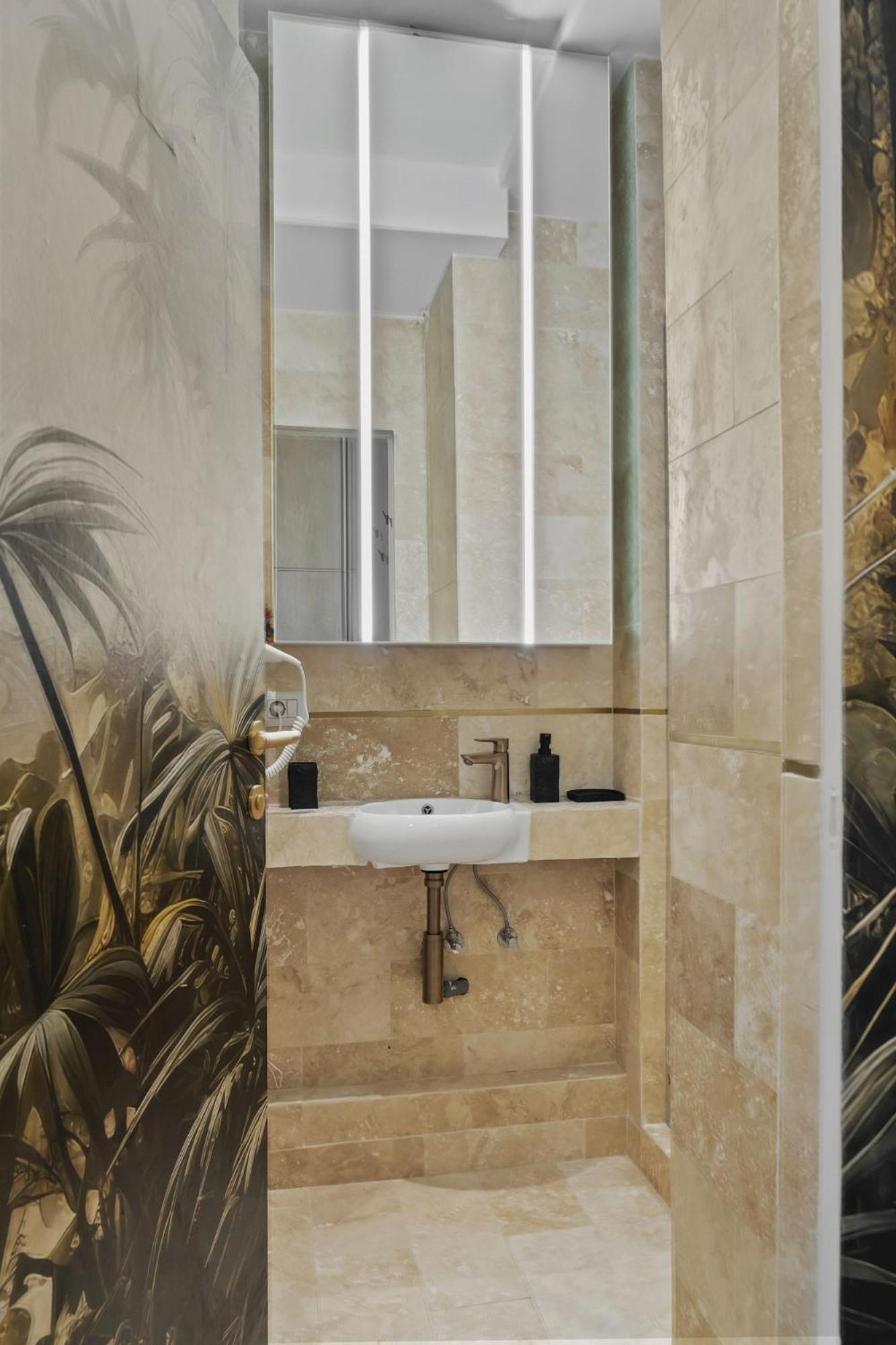 Studio Jungle Breath - City Centre Bukarest Exteriör bild